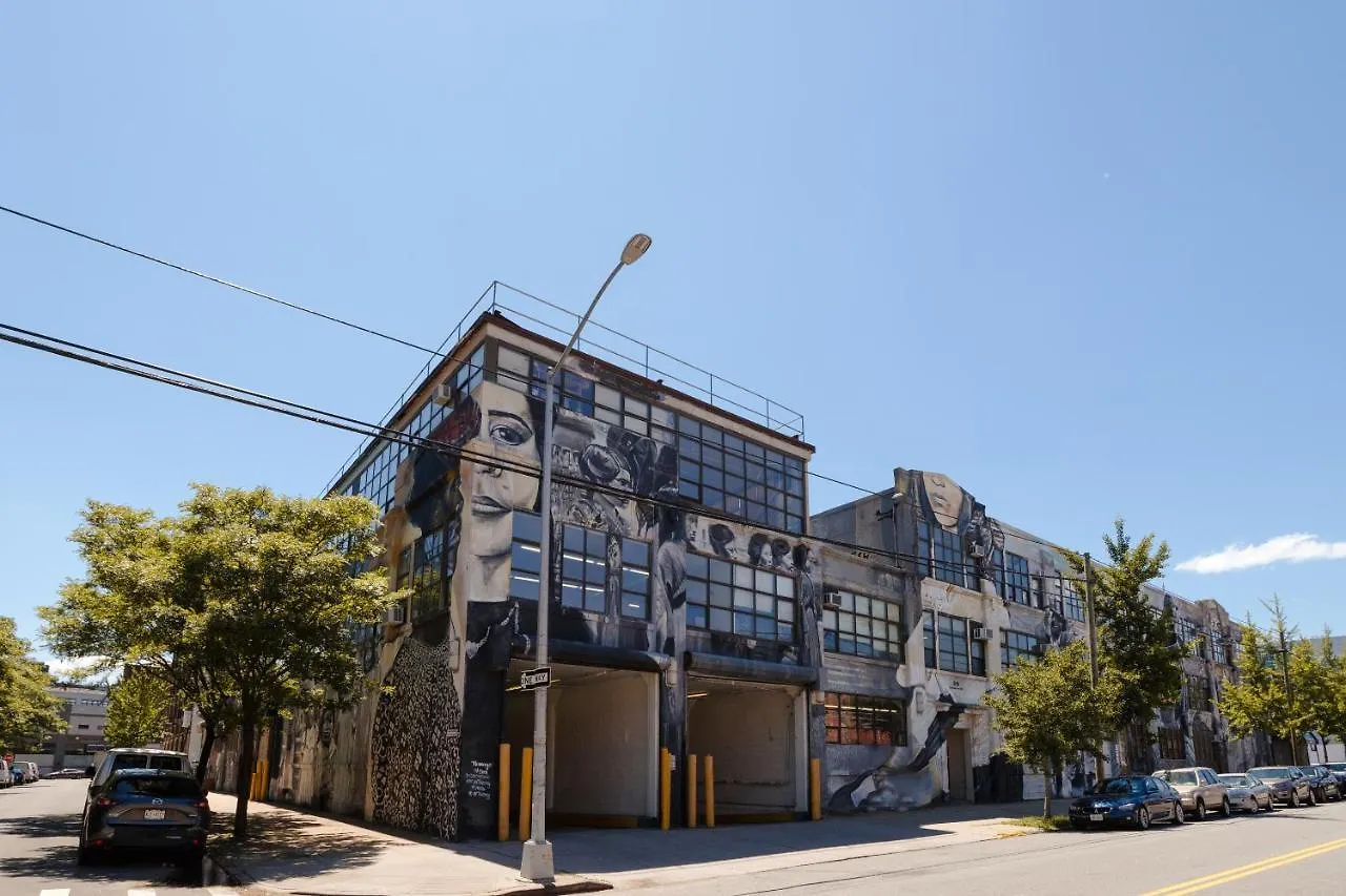 Sonder By Marriott Bonvoy The Dutch Apartments Long Island City New York